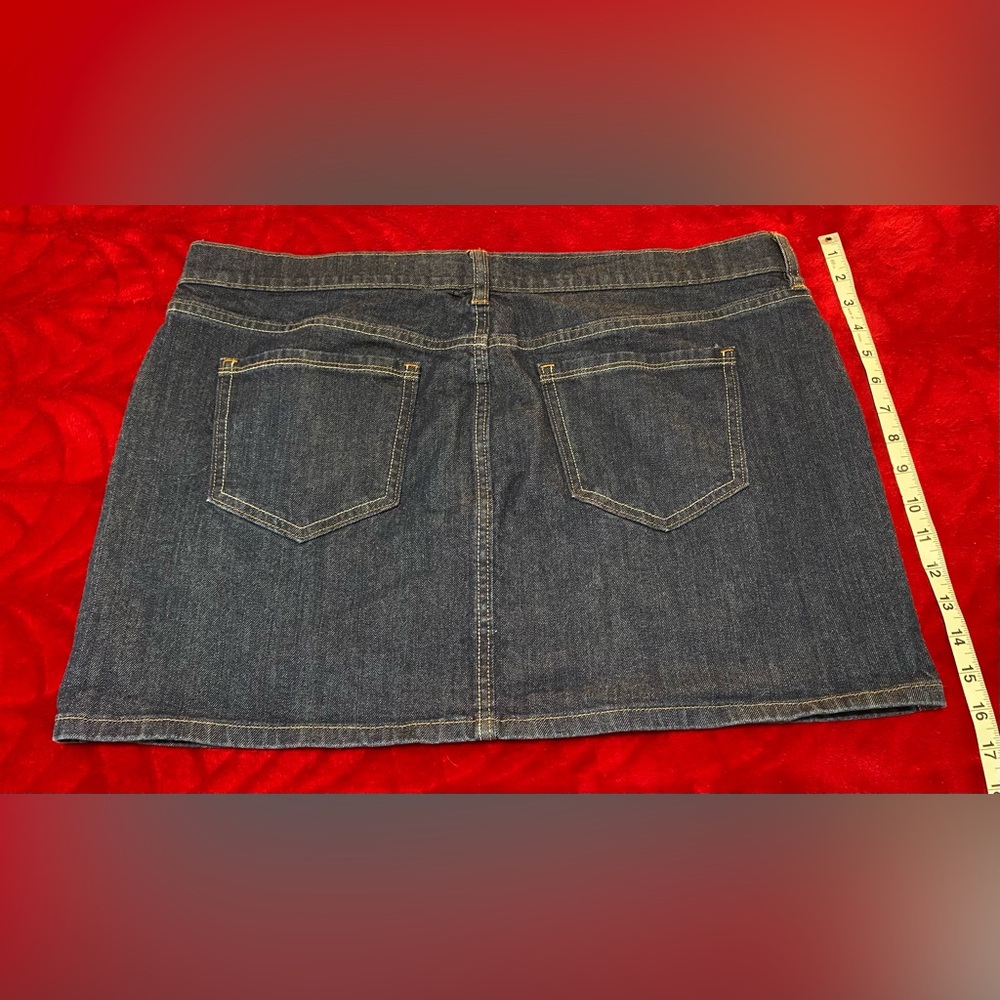 CLOSET CLEAR OUT SZ 16 Jean Skirt SIZING N PICS Slimming Flattering Cute PERFECT - Picture 6 of 9